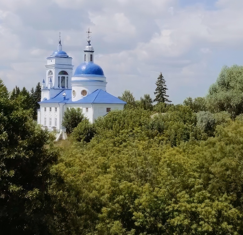 Казанско-Богородицкая церковь в Никольском — фотография 2