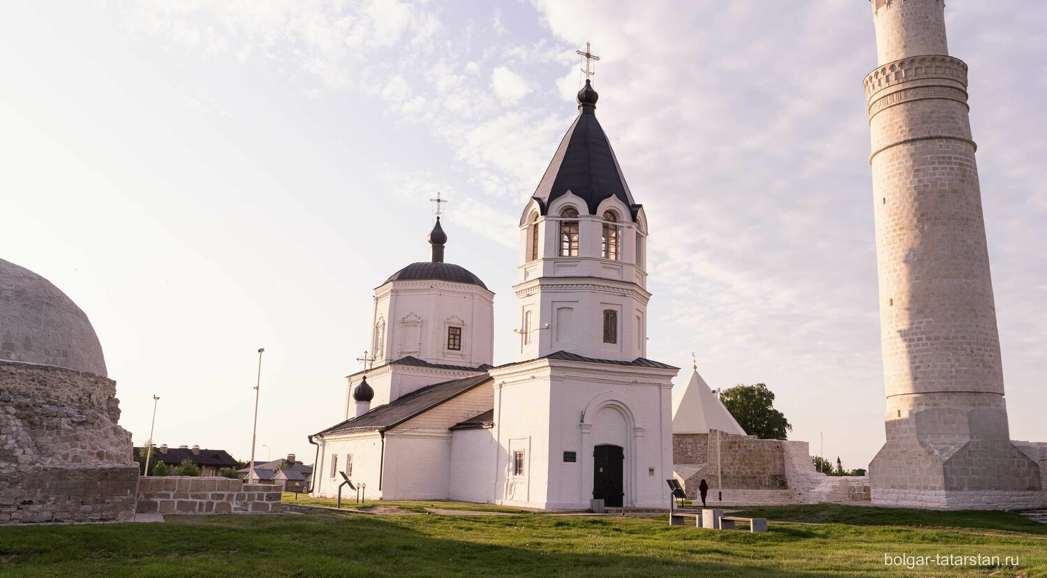 Успенская церковь (XVIII в.) Болгар — фотография 2